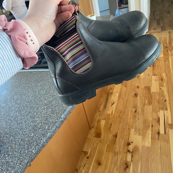 Blundstones - Picture 5 of 7